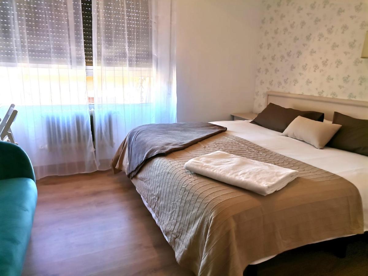 Hotel Los Arenales De Jerte Eksteriør billede