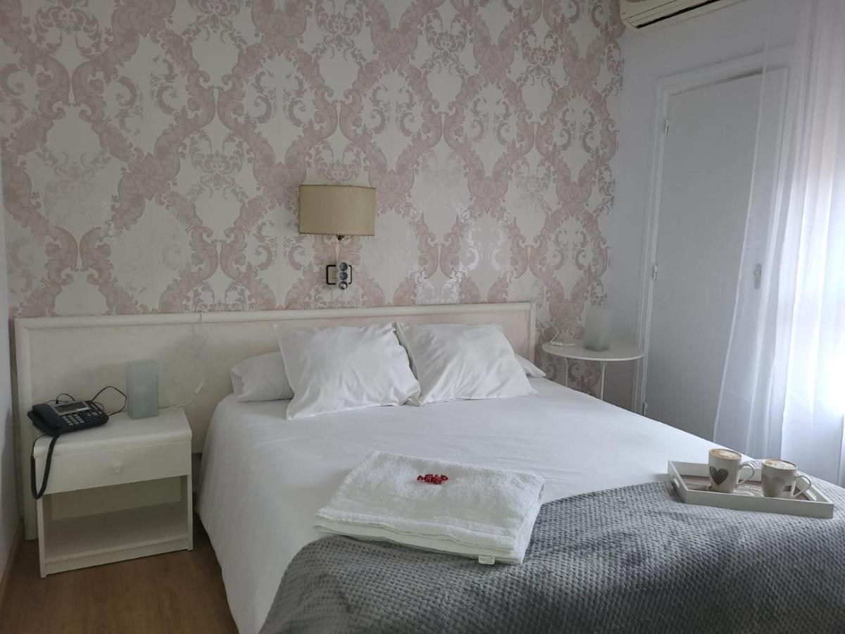 Hotel Los Arenales De Jerte Eksteriør billede